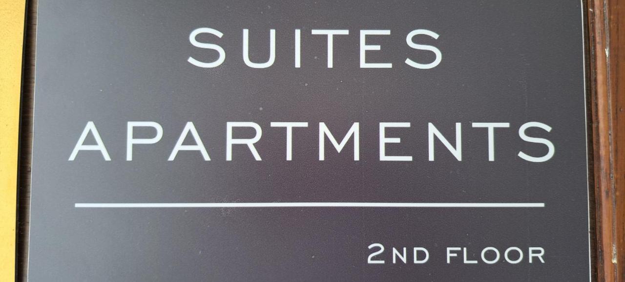 Aurora Suite Apartment Калампака Екстериор снимка